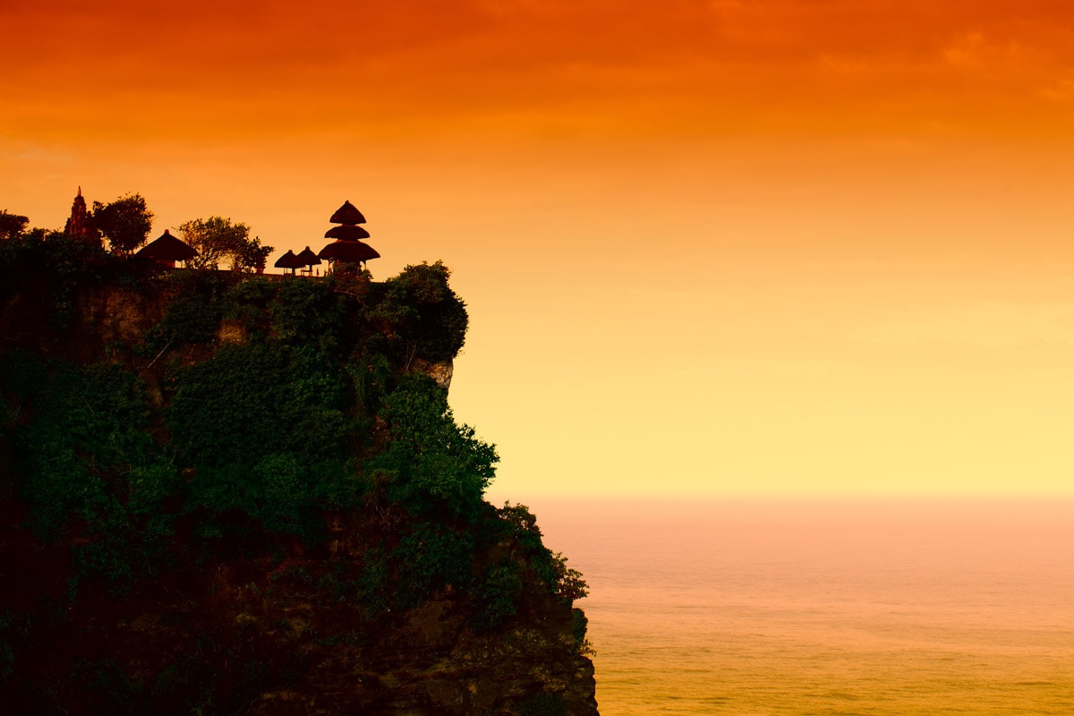 sunset in Pura Luhur Uluwatu